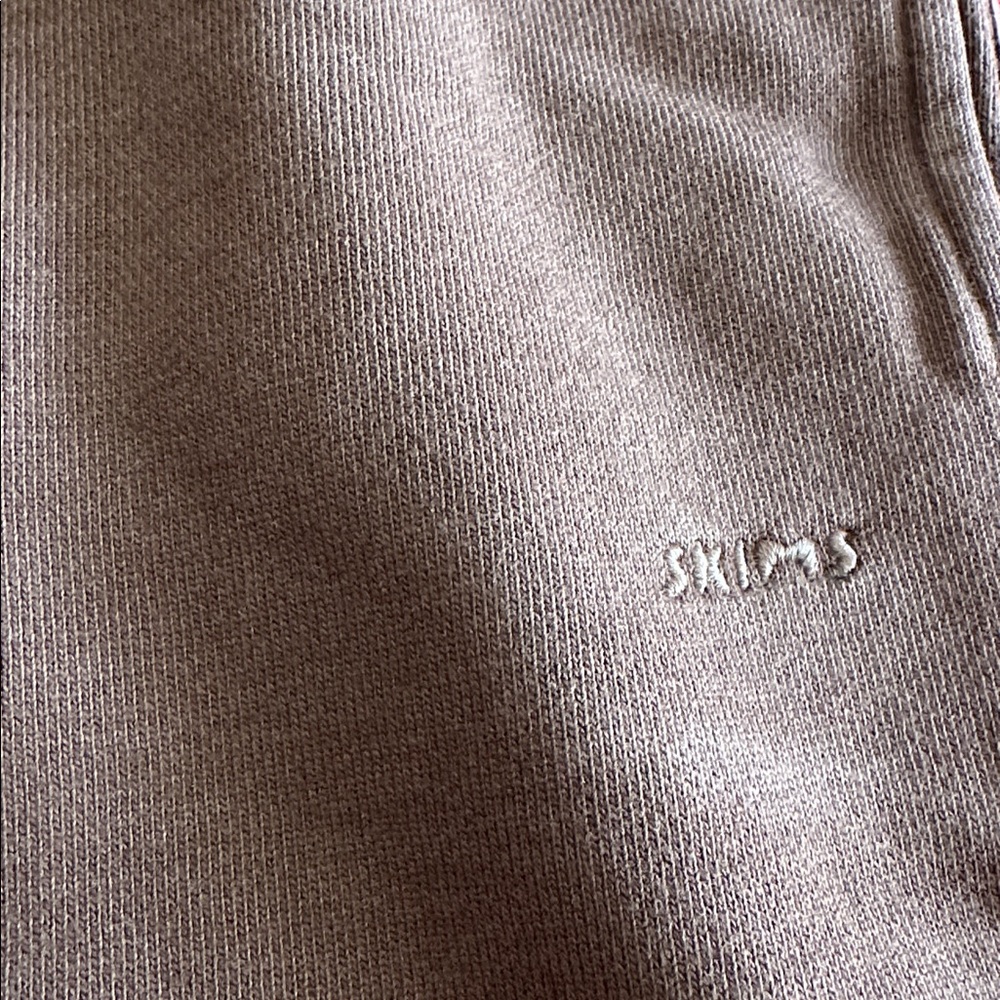 SKIMS Espresso Boyfriend Fleece Sweatpants - Picture 7 of 13